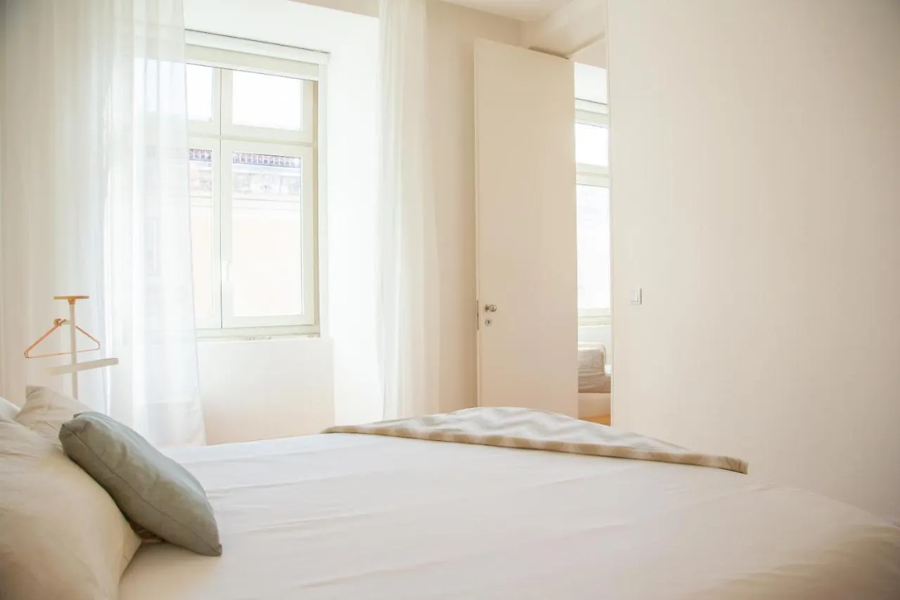 Arsenal 108, Design Apartments - New Light Downtown Chiado And River Lisbon