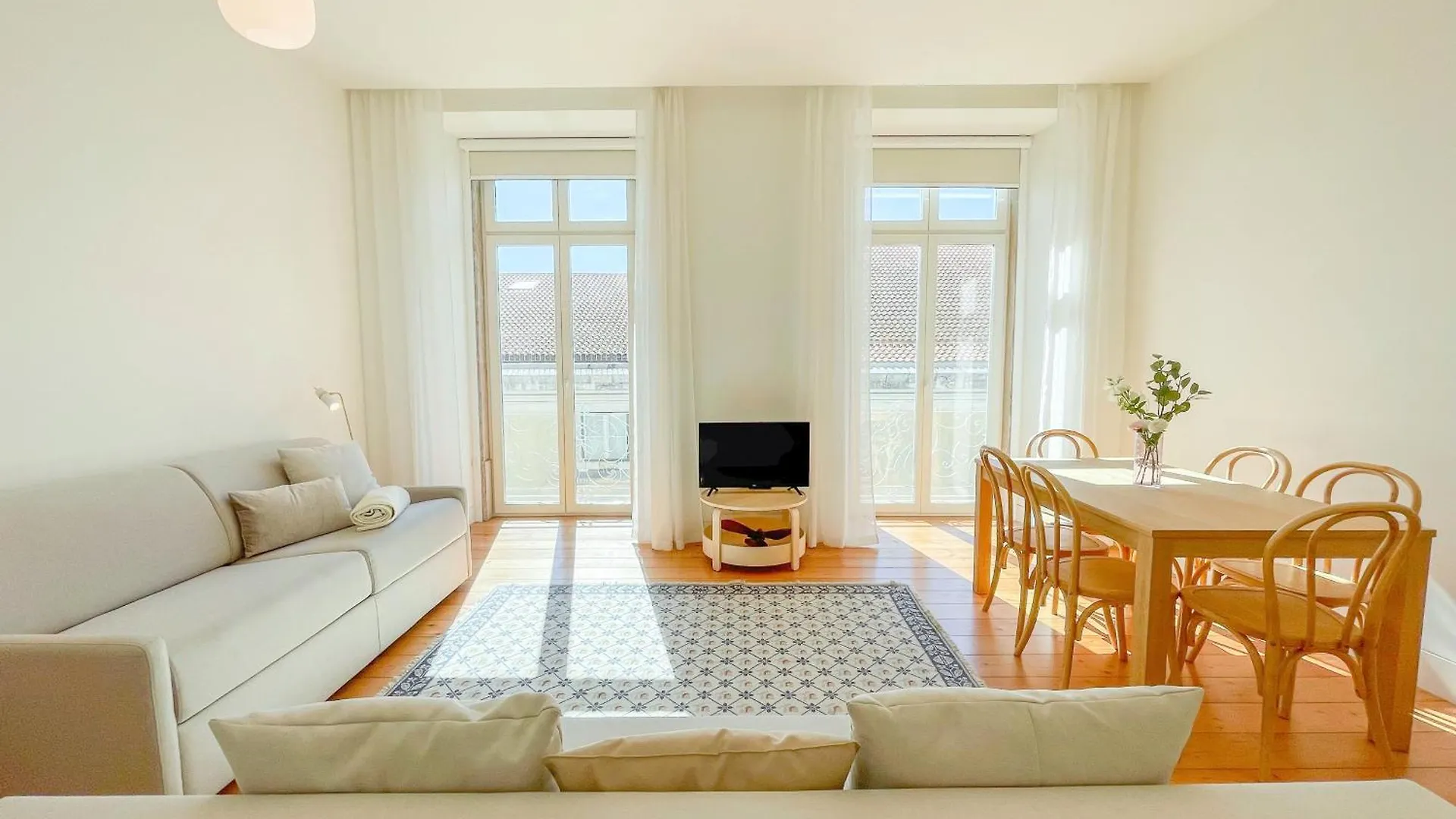 Arsenal 108, Design Apartments - New Light Downtown Chiado And River Lisbon Portugal