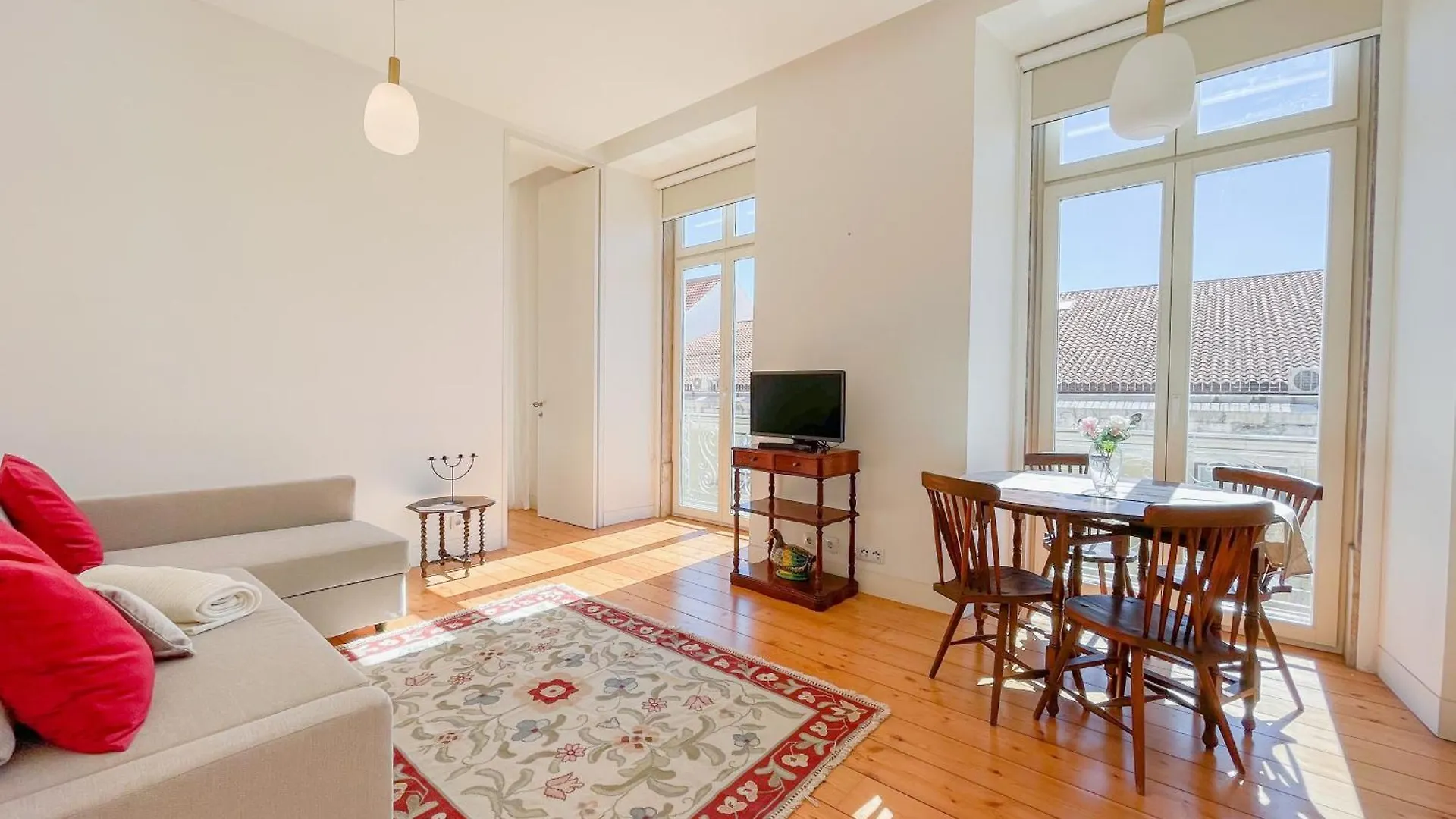 Arsenal 108, Design Apartments - New Light Downtown Chiado And River Lisbon